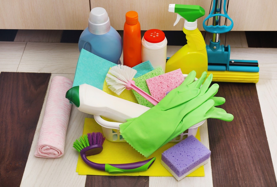 5 Cleaning Products That Could Harm Your Dog – Wet Paws Dog Grooming