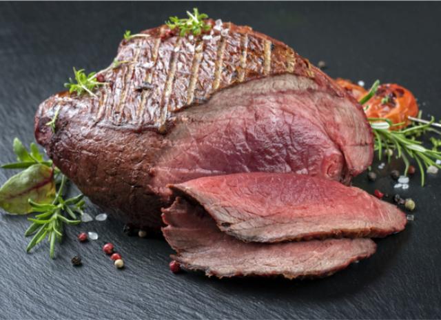 feeding dogs deer meat